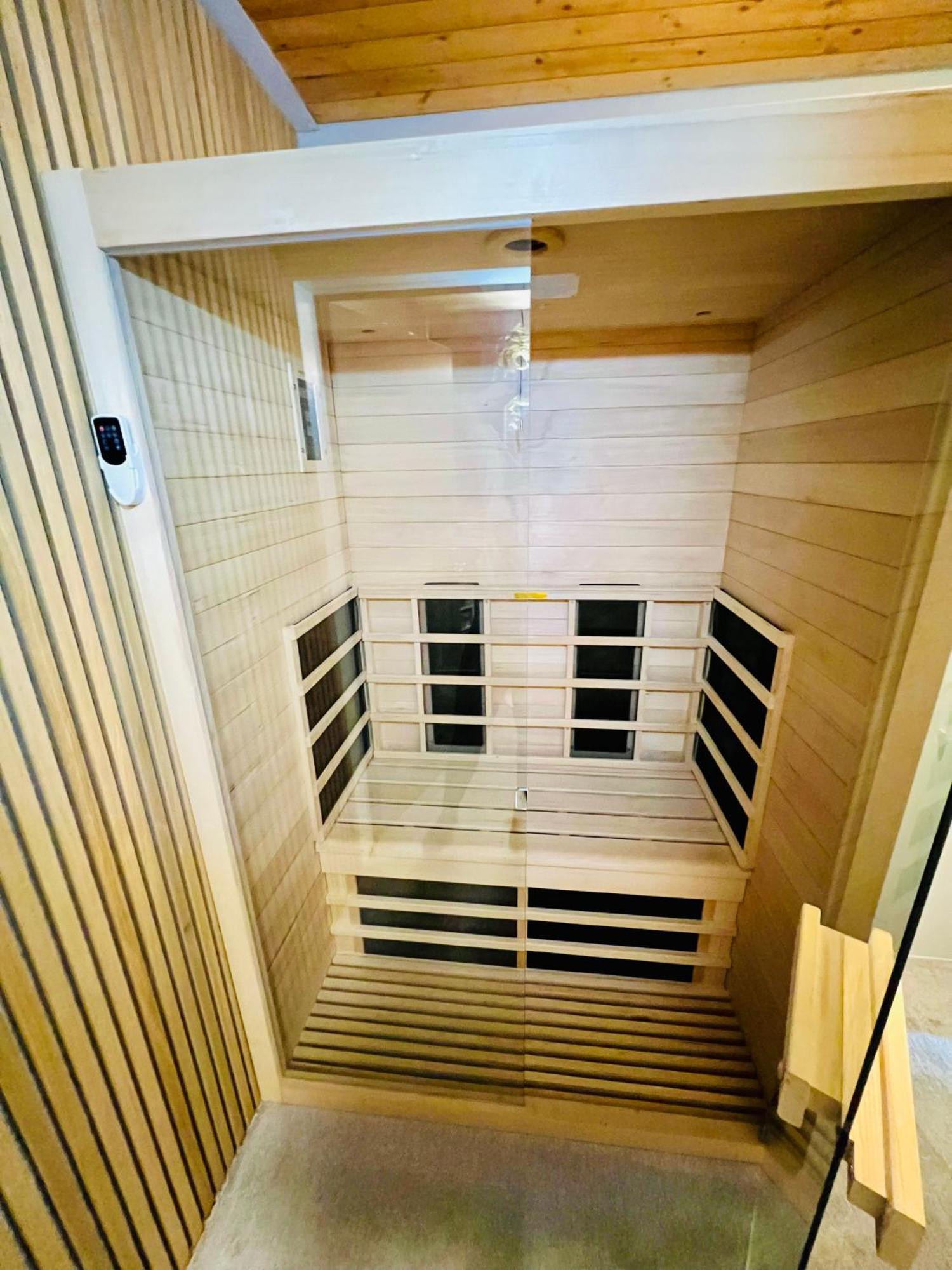 Mitten Im Schwarzwald Mit Infrarot-Sauna Und Garagenparkplatz Schönwalde المظهر الخارجي الصورة